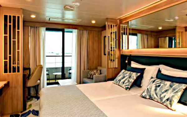 ワールド・ボイジャー号