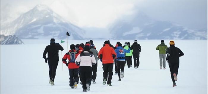 南極トライアスロン 世界初挑戦！マラソン日本人全員完走