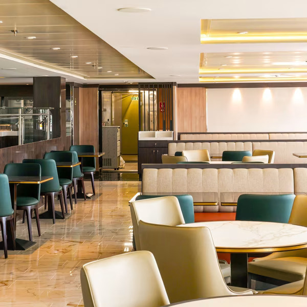 ワールド・ボイジャー号