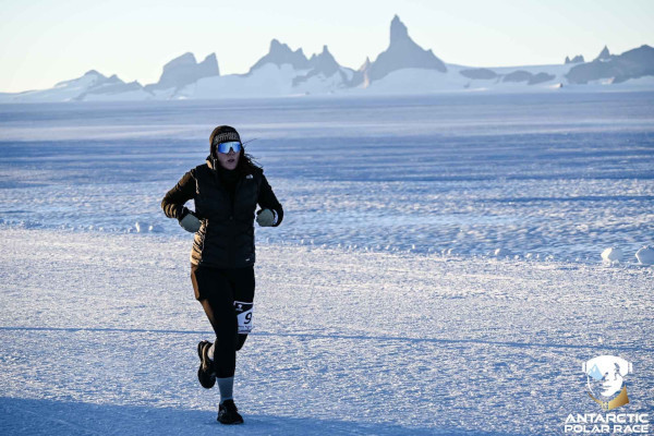 南極ポーラーレースマラソン2025