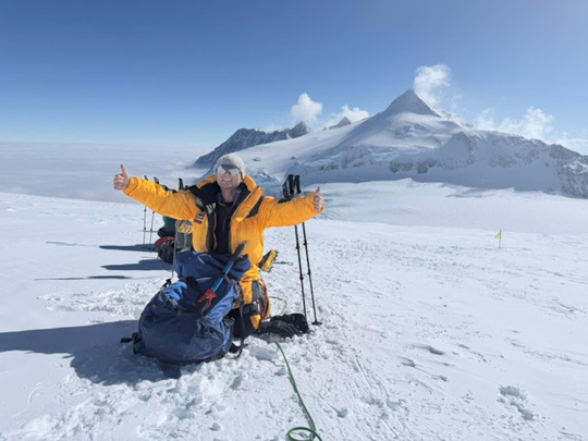 2025年12月出発「ビンソン登山12日間」滋賀県在住・佐々木 司さん