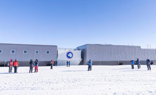 アムンゼン・スコット基地